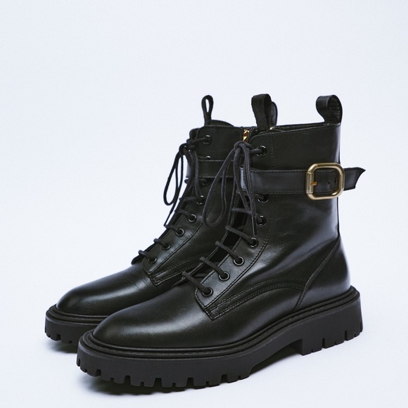 *SOLD* Leather track ankle boots Zara - Picture 1 of 11